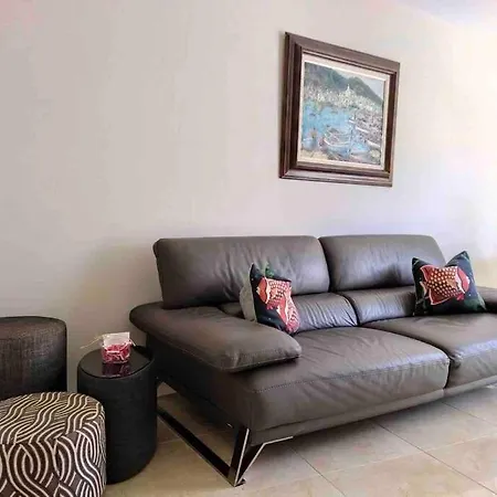 아파트 Apartamento As Tres Pitas 비야누에바 데 아로사